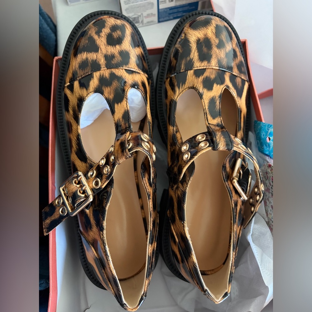 Leopard print shoes
